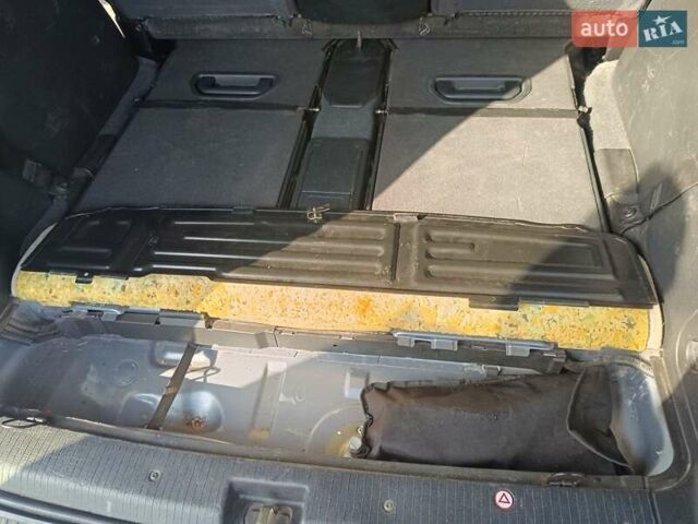 Сірий Опель Зафіра, об'ємом двигуна 1.6 л та пробігом 173 тис. км за 4100 $, фото 35 на Automoto.ua