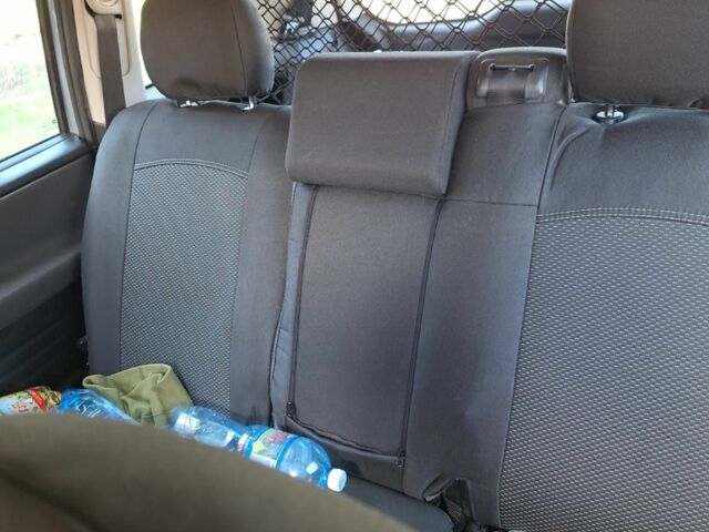 Серый Опель Зафира, объемом двигателя 2 л и пробегом 315 тыс. км за 2700 $, фото 6 на Automoto.ua