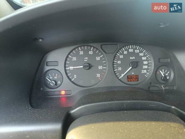 Сірий Опель Зафіра, об'ємом двигуна 1.6 л та пробігом 173 тис. км за 4100 $, фото 1 на Automoto.ua