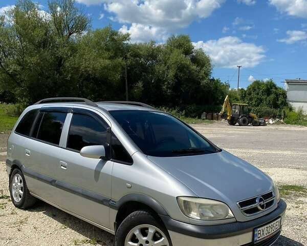 Серый Опель Зафира, объемом двигателя 1.8 л и пробегом 255 тыс. км за 4500 $, фото 52 на Automoto.ua