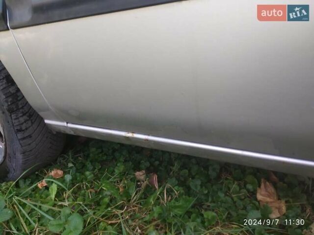 Сірий Опель Зафіра, об'ємом двигуна 1.8 л та пробігом 257 тис. км за 4200 $, фото 17 на Automoto.ua