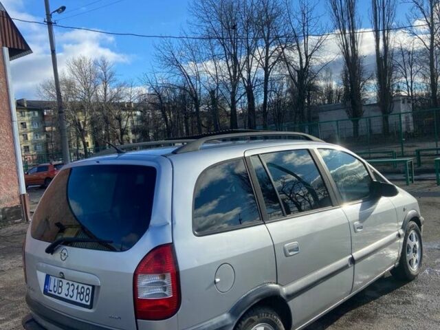 Серый Опель Зафира, объемом двигателя 2.2 л и пробегом 300 тыс. км за 2400 $, фото 2 на Automoto.ua