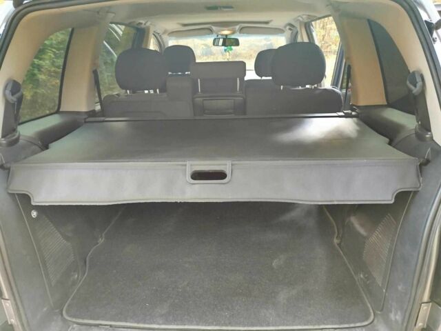 Серый Опель Зафира, объемом двигателя 1.8 л и пробегом 239 тыс. км за 4200 $, фото 20 на Automoto.ua