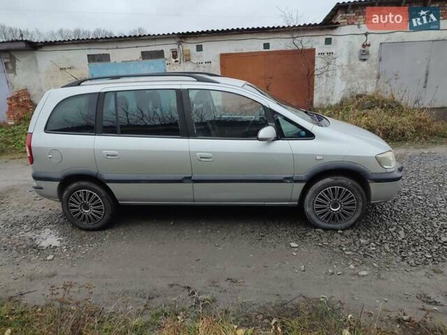 Серый Опель Зафира, объемом двигателя 1.8 л и пробегом 300 тыс. км за 2650 $, фото 3 на Automoto.ua