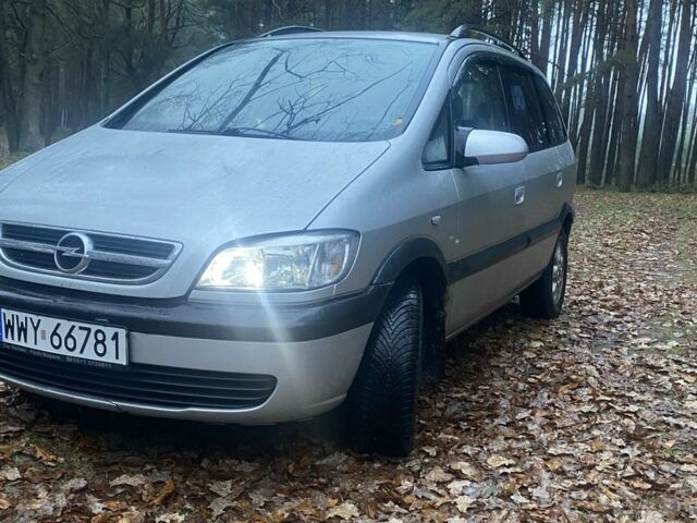 Серый Опель Зафира, объемом двигателя 2 л и пробегом 350 тыс. км за 1800 $, фото 1 на Automoto.ua