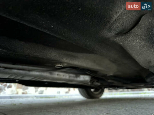 Серый Опель Зафира, объемом двигателя 1.8 л и пробегом 198 тыс. км за 4499 $, фото 72 на Automoto.ua