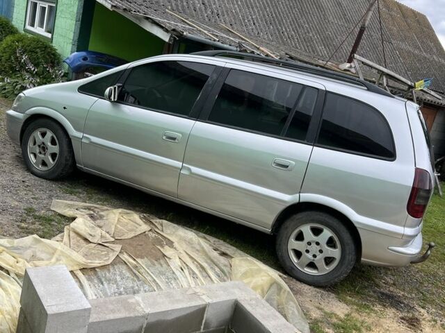 Сірий Опель Зафіра, об'ємом двигуна 2 л та пробігом 358 тис. км за 1700 $, фото 5 на Automoto.ua