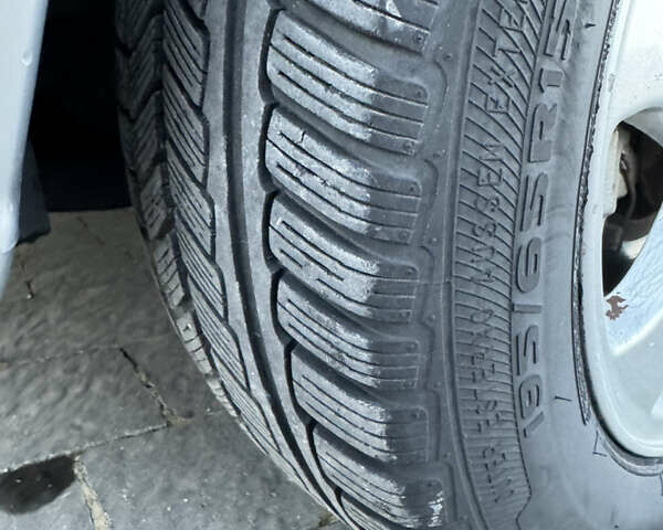 Серый Опель Зафира, объемом двигателя 1.8 л и пробегом 198 тыс. км за 4499 $, фото 79 на Automoto.ua