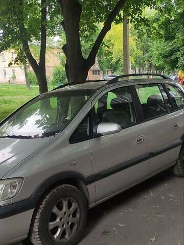 Сірий Опель Зафіра, об'ємом двигуна 1.8 л та пробігом 260 тис. км за 4500 $, фото 2 на Automoto.ua