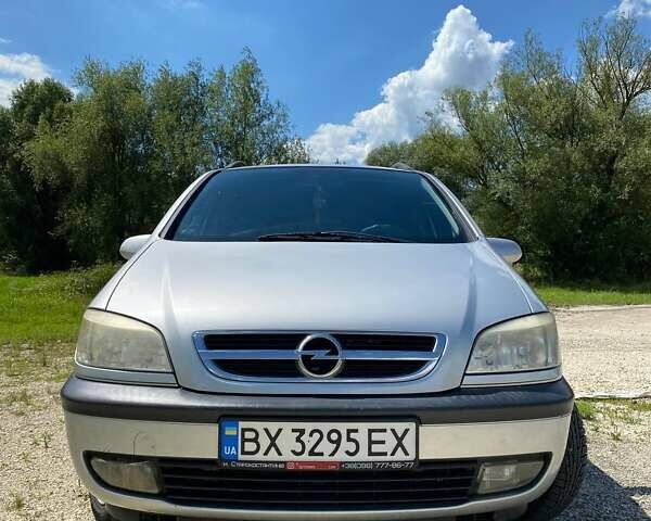 Серый Опель Зафира, объемом двигателя 1.8 л и пробегом 255 тыс. км за 4500 $, фото 50 на Automoto.ua