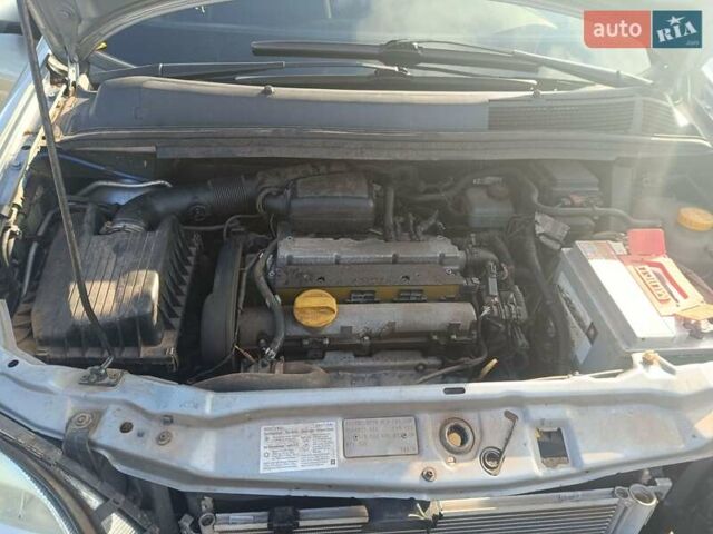 Сірий Опель Зафіра, об'ємом двигуна 1.6 л та пробігом 173 тис. км за 4100 $, фото 28 на Automoto.ua