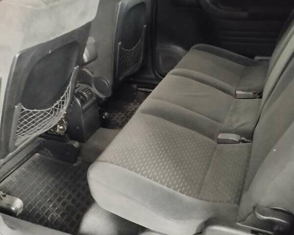 Серый Опель Зафира, объемом двигателя 1.6 л и пробегом 182 тыс. км за 4200 $, фото 5 на Automoto.ua