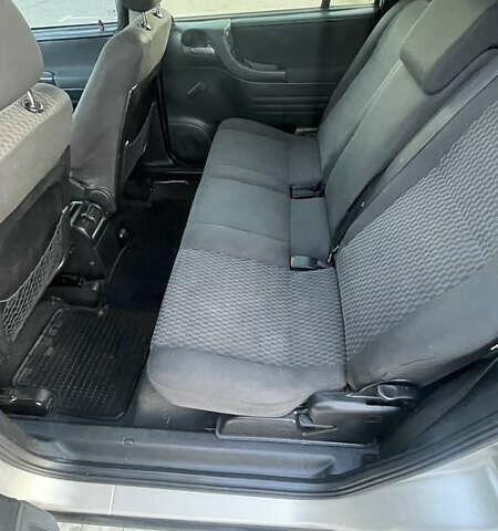 Сірий Опель Зафіра, об'ємом двигуна 2 л та пробігом 211 тис. км за 4300 $, фото 23 на Automoto.ua