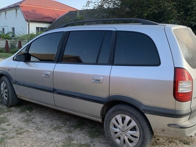 Серый Опель Зафира, объемом двигателя 1.8 л и пробегом 140 тыс. км за 3400 $, фото 6 на Automoto.ua