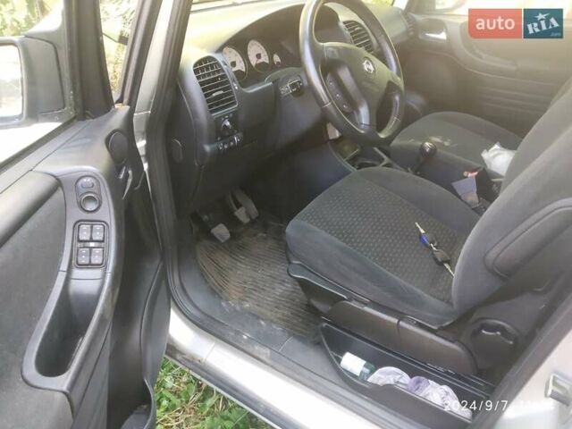 Сірий Опель Зафіра, об'ємом двигуна 1.8 л та пробігом 257 тис. км за 4200 $, фото 22 на Automoto.ua