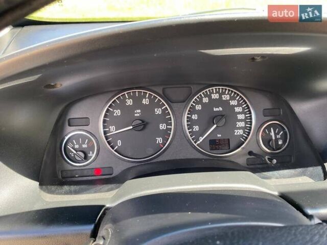 Серый Опель Зафира, объемом двигателя 1.8 л и пробегом 255 тыс. км за 4500 $, фото 39 на Automoto.ua