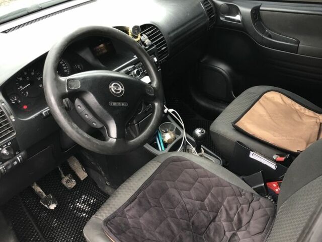 Сірий Опель Зафіра, об'ємом двигуна 2 л та пробігом 300 тис. км за 3450 $, фото 3 на Automoto.ua