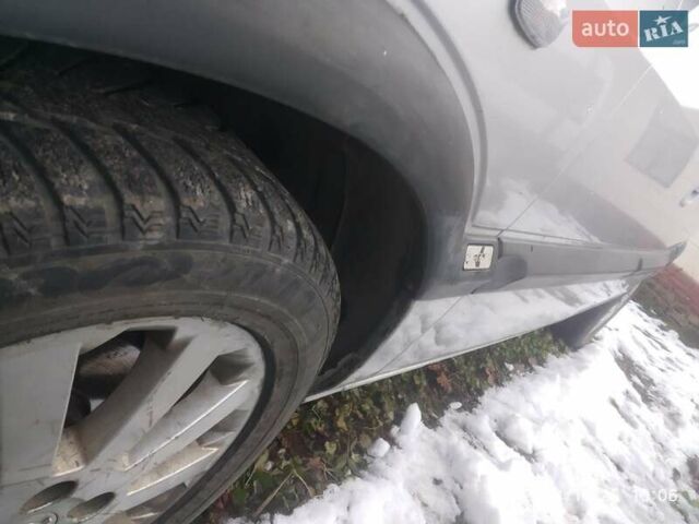 Сірий Опель Зафіра, об'ємом двигуна 1.8 л та пробігом 257 тис. км за 4200 $, фото 28 на Automoto.ua