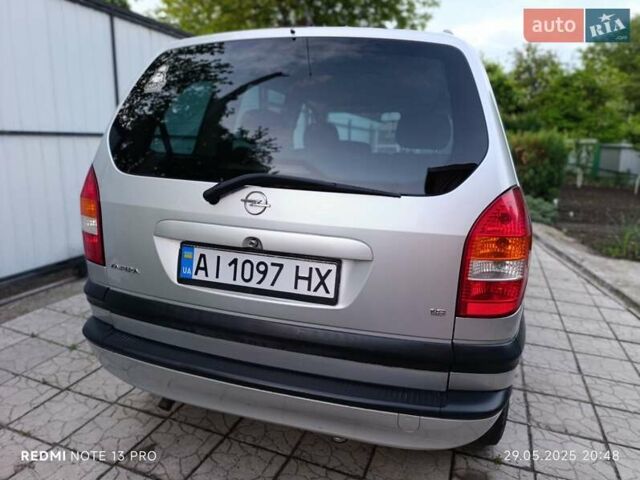 Сірий Опель Зафіра, об'ємом двигуна 1.8 л та пробігом 252 тис. км за 4700 $, фото 13 на Automoto.ua