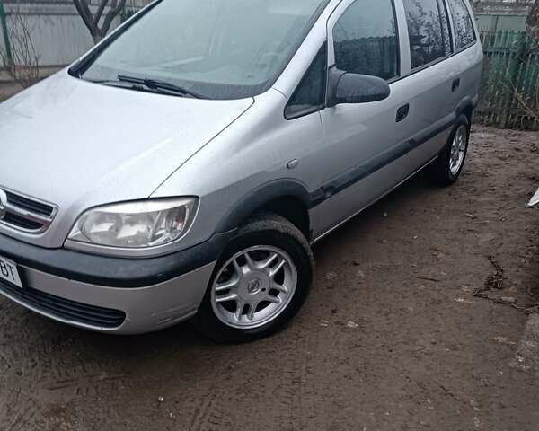 Сірий Опель Зафіра, об'ємом двигуна 2 л та пробігом 200 тис. км за 2650 $, фото 4 на Automoto.ua