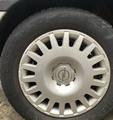 Серый Опель Зафира, объемом двигателя 1.8 л и пробегом 251 тыс. км за 4999 $, фото 18 на Automoto.ua