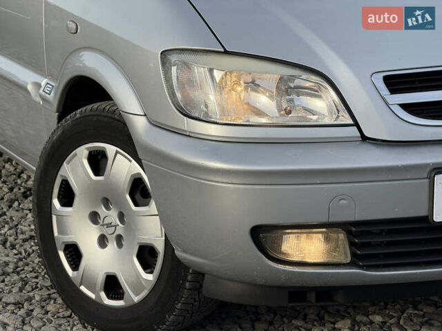 Серый Опель Зафира, объемом двигателя 1.8 л и пробегом 226 тыс. км за 5500 $, фото 8 на Automoto.ua