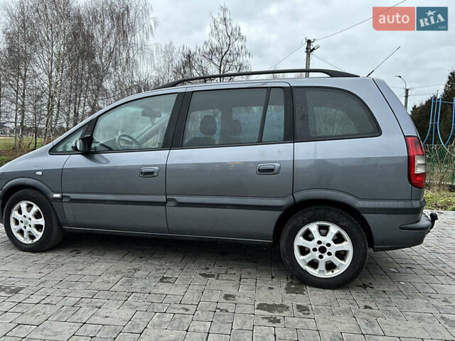 Серый Опель Зафира, объемом двигателя 2 л и пробегом 328 тыс. км за 3700 $, фото 6 на Automoto.ua