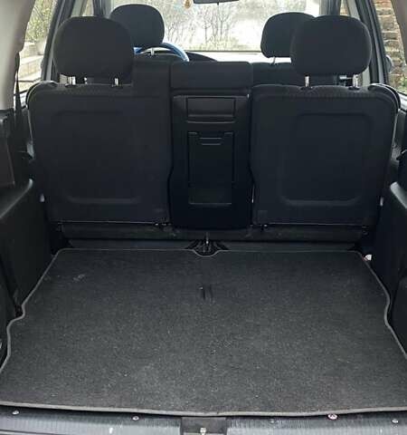 Серый Опель Зафира, объемом двигателя 1.8 л и пробегом 251 тыс. км за 4999 $, фото 10 на Automoto.ua