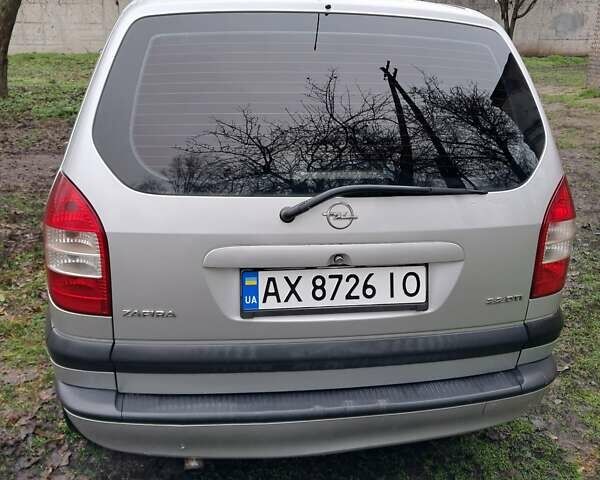 Серый Опель Зафира, объемом двигателя 2.2 л и пробегом 250 тыс. км за 4000 $, фото 20 на Automoto.ua
