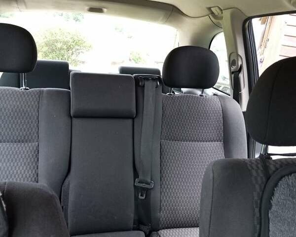 Сірий Опель Зафіра, об'ємом двигуна 1.6 л та пробігом 290 тис. км за 3600 $, фото 9 на Automoto.ua