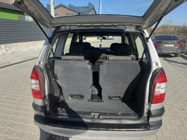 Опель Зафира 2004 в Тернополе на Automoto.ua Серый Опель Зафира, объемом двигателя 2.2 л и пробегом 389 тыс. км за 2999 $, фото 11 на Automoto.ua