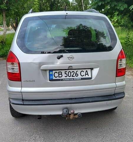 Серый Опель Зафира, объемом двигателя 1.8 л и пробегом 250 тыс. км за 3200 $, фото 6 на Automoto.ua