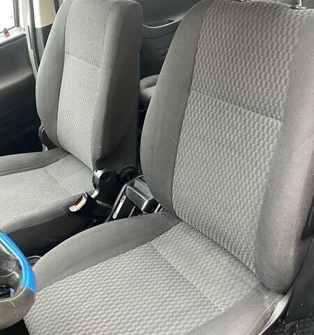 Серый Опель Зафира, объемом двигателя 1.8 л и пробегом 251 тыс. км за 4999 $, фото 7 на Automoto.ua