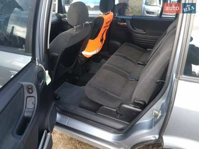 Сірий Опель Зафіра, об'ємом двигуна 2.17 л та пробігом 203 тис. км за 4200 $, фото 8 на Automoto.ua