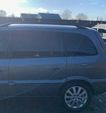 Серый Опель Зафира, объемом двигателя 1.8 л и пробегом 260 тыс. км за 5000 $, фото 6 на Automoto.ua