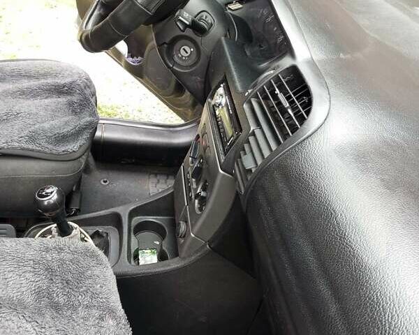 Сірий Опель Зафіра, об'ємом двигуна 1.6 л та пробігом 290 тис. км за 3600 $, фото 16 на Automoto.ua