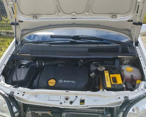Сірий Опель Зафіра, об'ємом двигуна 1.8 л та пробігом 226 тис. км за 5500 $, фото 7 на Automoto.ua