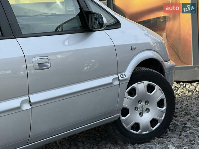 Серый Опель Зафира, объемом двигателя 1.8 л и пробегом 226 тыс. км за 5500 $, фото 22 на Automoto.ua