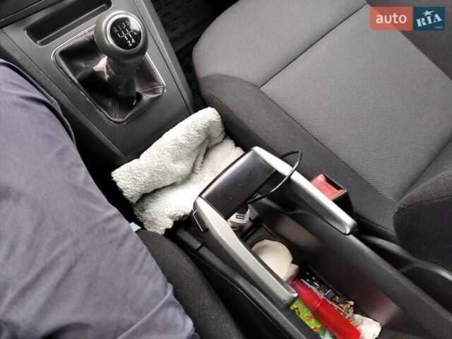 Серый Опель Зафира, объемом двигателя 1.6 л и пробегом 190 тыс. км за 6500 $, фото 6 на Automoto.ua