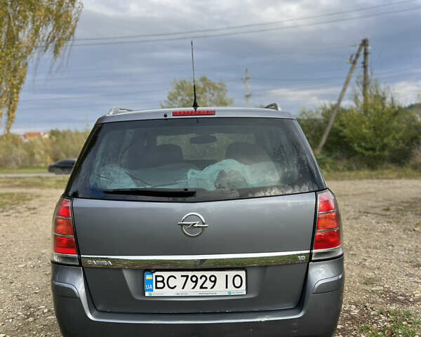 Опель Зафира 2005 в Львове на Automoto.ua Серый Опель Зафира, объемом двигателя 1.8 л и пробегом 260 тыс. км за 3999 $, фото 11 на Automoto.ua