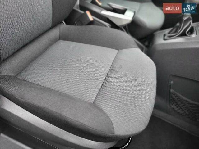 Сірий Опель Зафіра, об'ємом двигуна 1.8 л та пробігом 192 тис. км за 5700 $, фото 37 на Automoto.ua