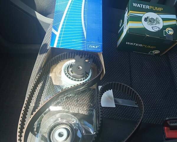 Серый Опель Зафира, объемом двигателя 1.9 л и пробегом 267 тыс. км за 5750 $, фото 20 на Automoto.ua