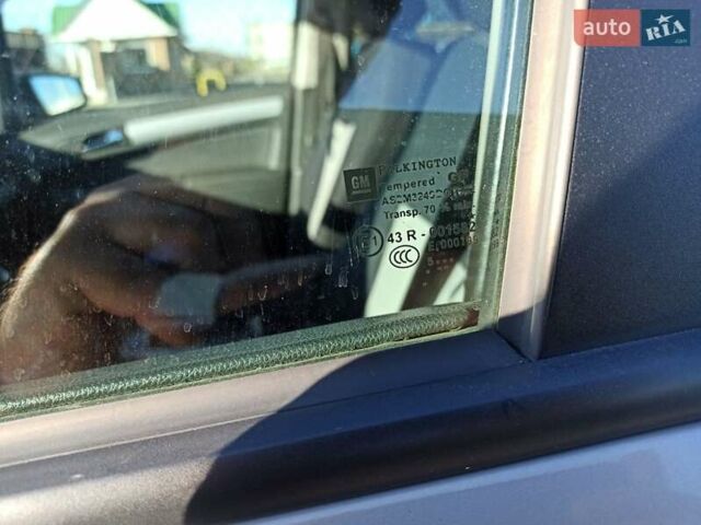 Сірий Опель Зафіра, об'ємом двигуна 1.8 л та пробігом 260 тис. км за 5300 $, фото 2 на Automoto.ua