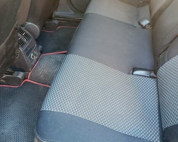 Сірий Опель Зафіра, об'ємом двигуна 1.8 л та пробігом 307 тис. км за 4900 $, фото 7 на Automoto.ua