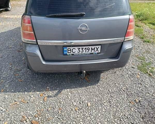 Серый Опель Зафира, объемом двигателя 1.9 л и пробегом 271 тыс. км за 6100 $, фото 7 на Automoto.ua