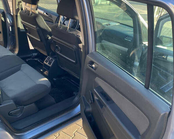 Сірий Опель Зафіра, об'ємом двигуна 1.91 л та пробігом 278 тис. км за 5200 $, фото 13 на Automoto.ua