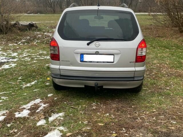 Сірий Опель Зафіра, об'ємом двигуна 0 л та пробігом 312 тис. км за 2500 $, фото 3 на Automoto.ua