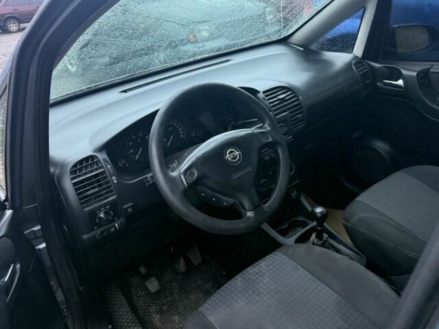 Сірий Опель Зафіра, об'ємом двигуна 1.6 л та пробігом 185 тис. км за 2800 $, фото 2 на Automoto.ua