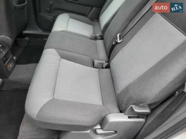 Сірий Опель Зафіра, об'ємом двигуна 1.8 л та пробігом 192 тис. км за 5700 $, фото 56 на Automoto.ua