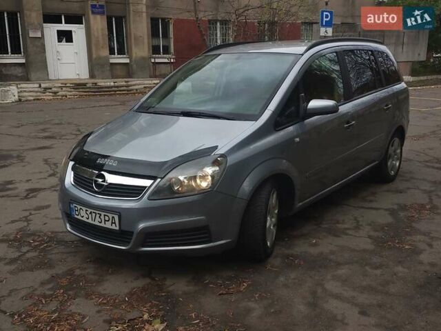 Опель Зафира 2005 в Львове на Automoto.ua Серый Опель Зафира, объемом двигателя 1.91 л и пробегом 322 тыс. км за 4750 $, фото 4 на Automoto.ua